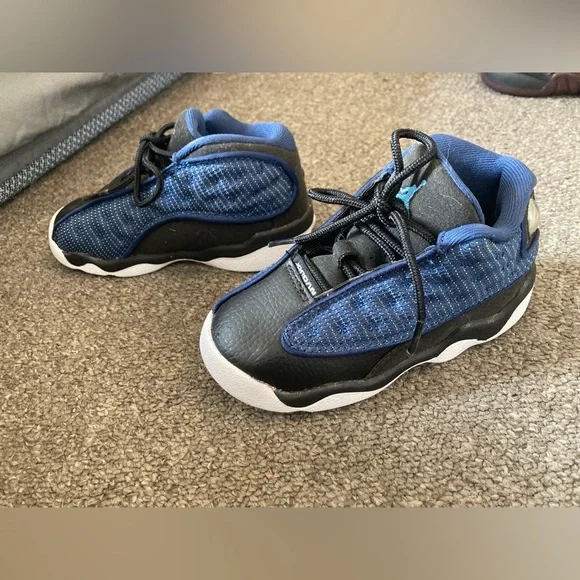 Jordan 13s toddler Sneakers - Blue and Black 8C - Picture 3 of 6